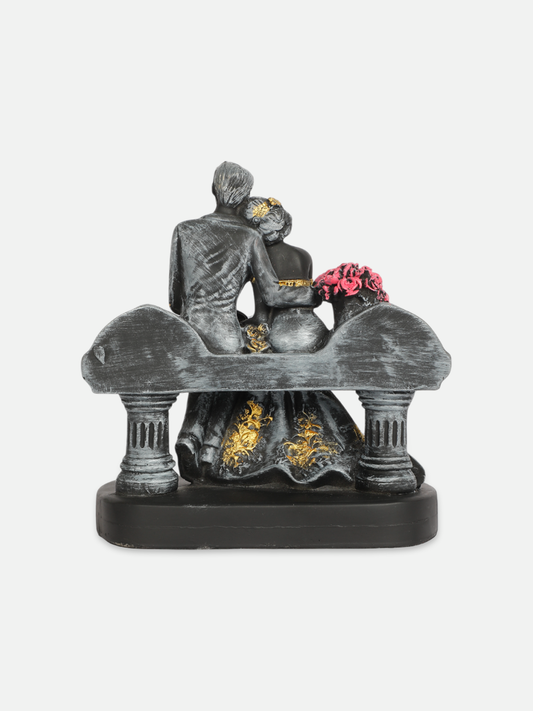 Love Couple Showpiece Statue Idol